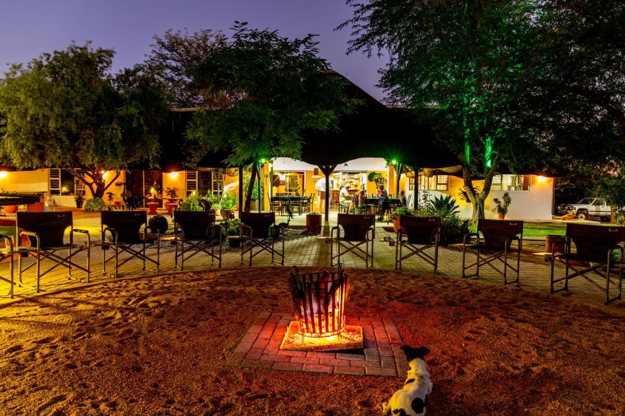 Lion'S Den Guesthouse Otjiwarongo Eksteriør bilde