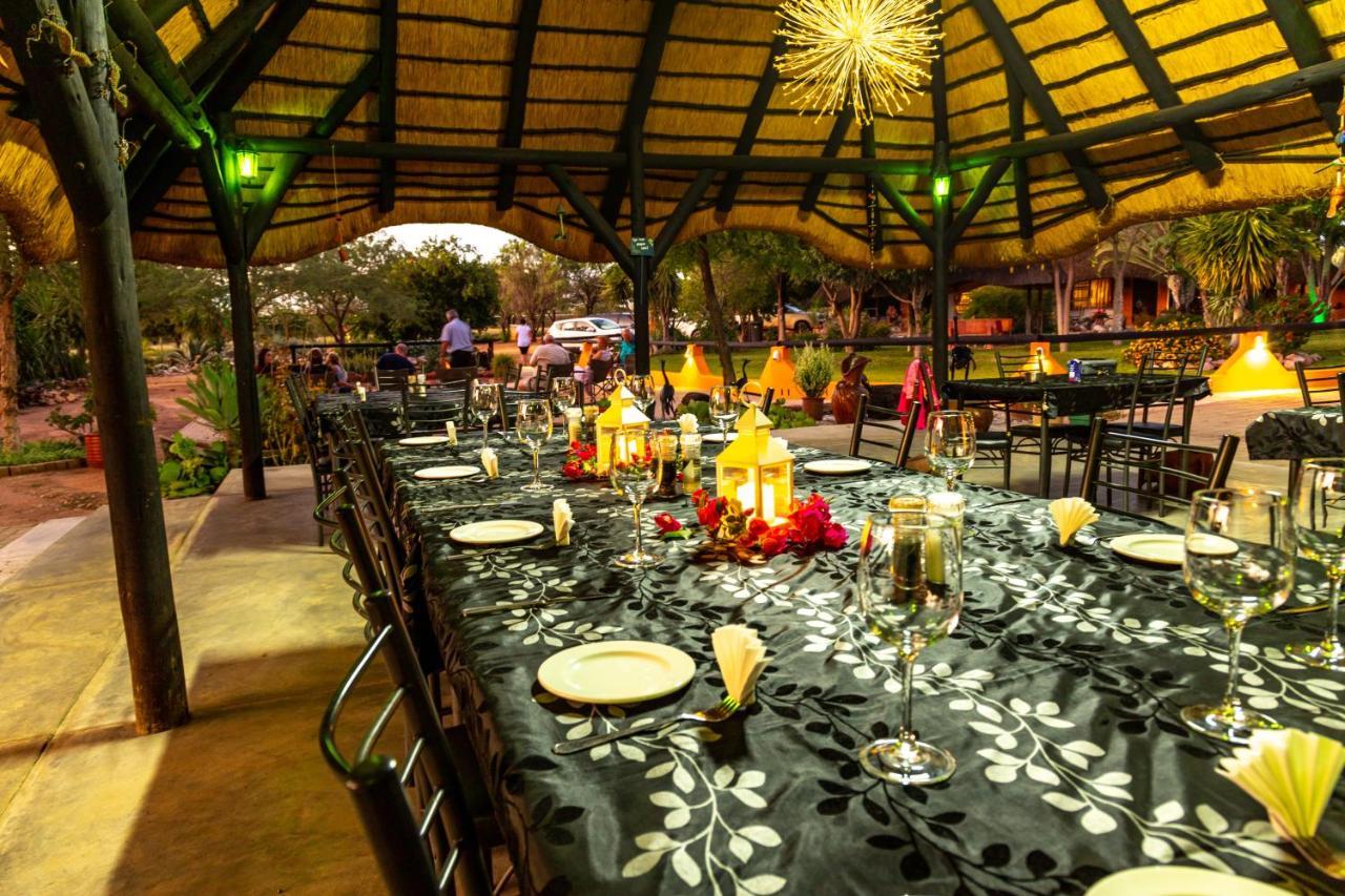 Lion'S Den Guesthouse Otjiwarongo Eksteriør bilde