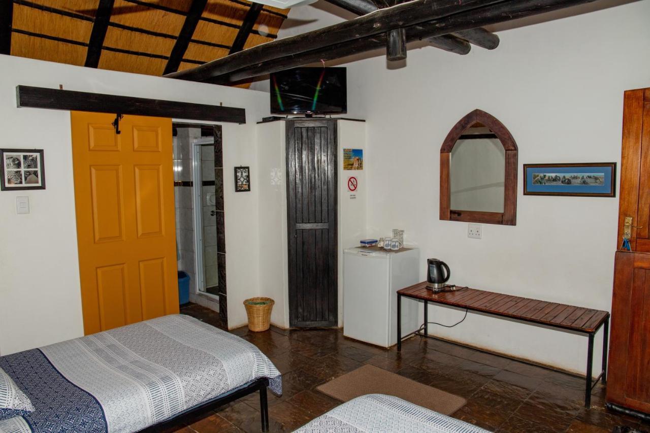 Lion'S Den Guesthouse Otjiwarongo Eksteriør bilde